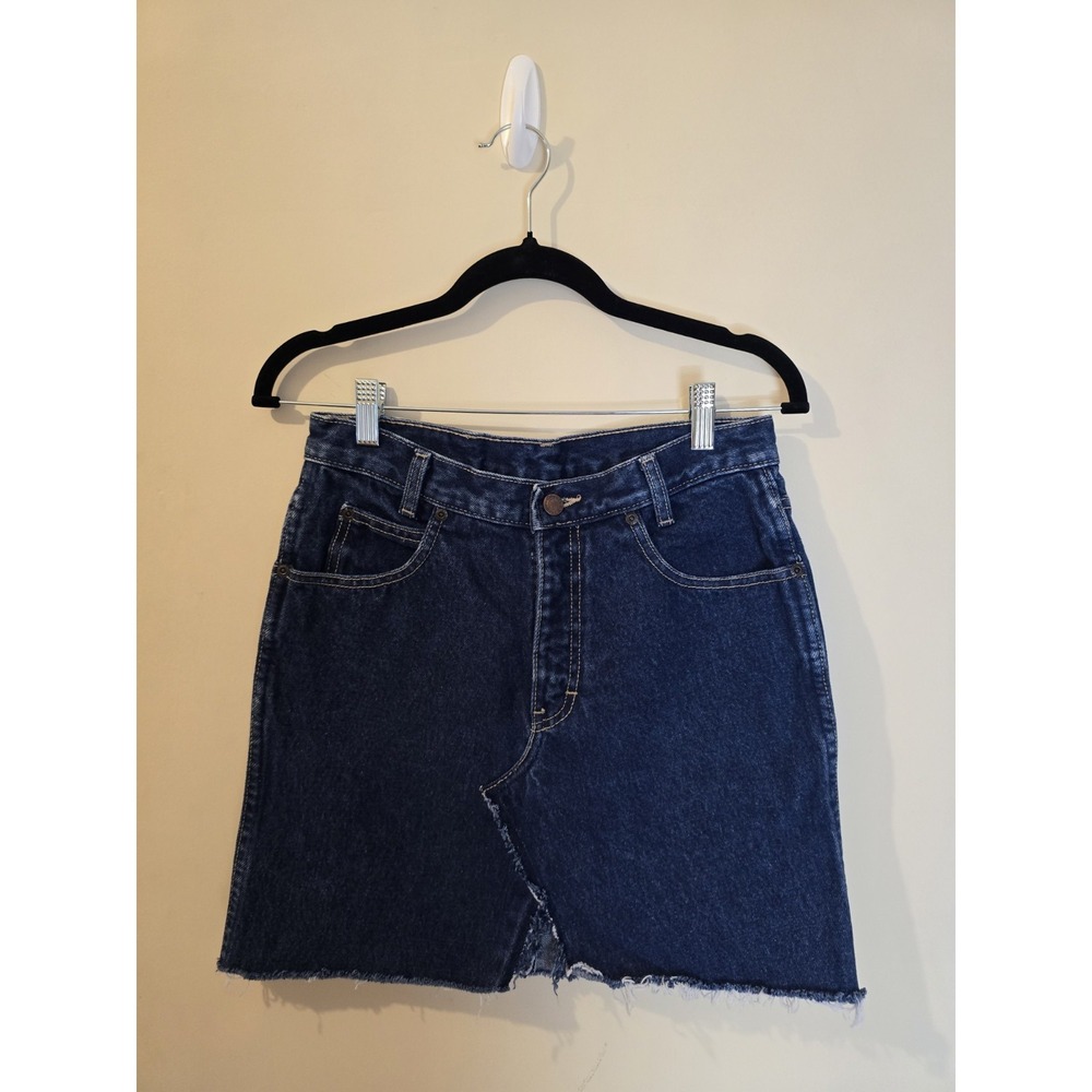 Calvin Klein Made In The USA Vintage Denim Mini Skirt Size 29 100% Cotton